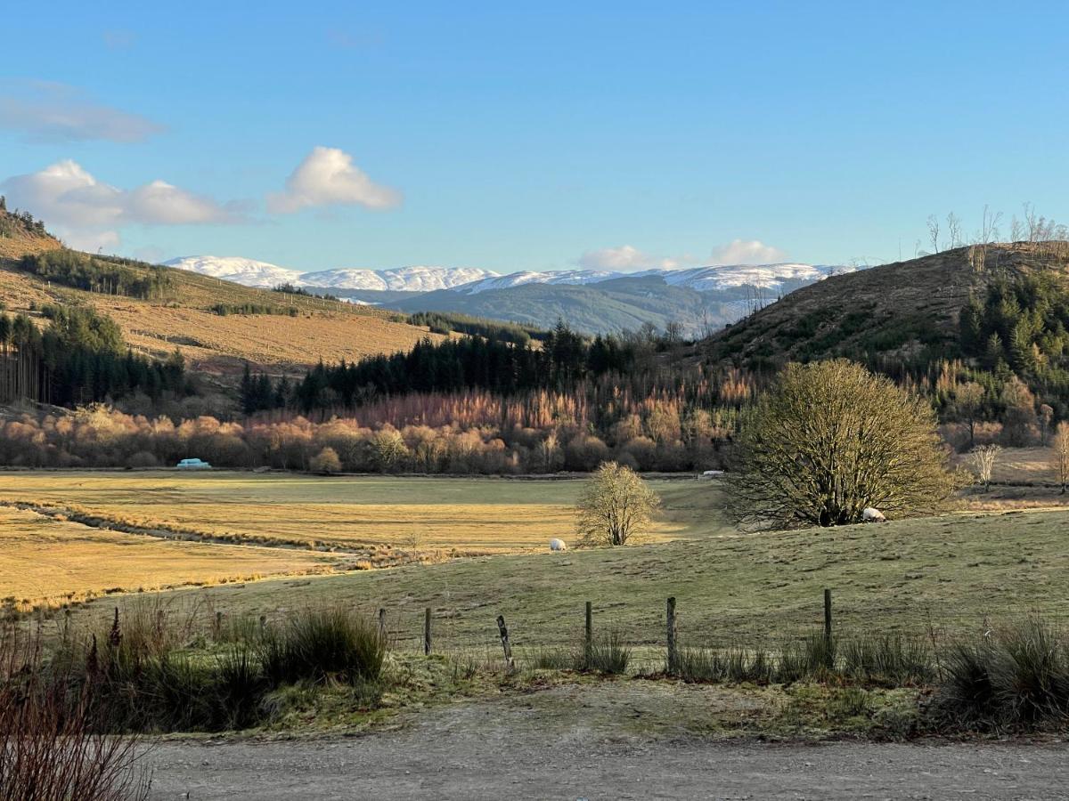Spacious Lodge With King Sized Bed Inveraray Exterior photo